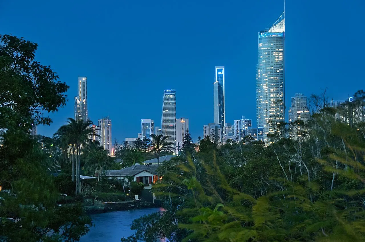 Hidden Paradise Gold Coast 0*,